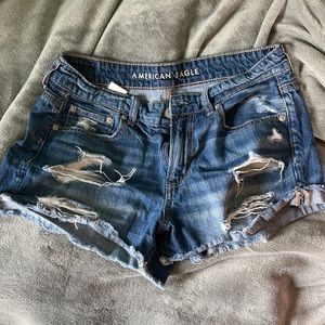 American Eagle Short Shorts